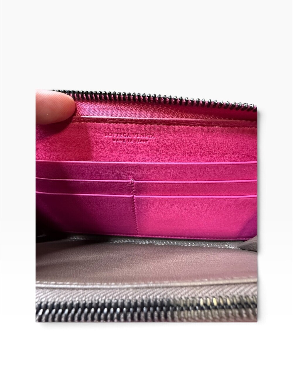 Bottega Veneta Intrecciato Fuchsia Pink Leather Zip Around Wallet Box Dust Bag - Picture 9 of 12